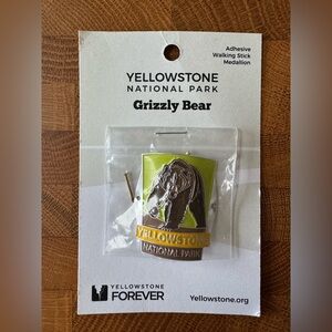 Yellowstone National Park Grizzly Bear Adhesive Walking Stick Medallion NEW